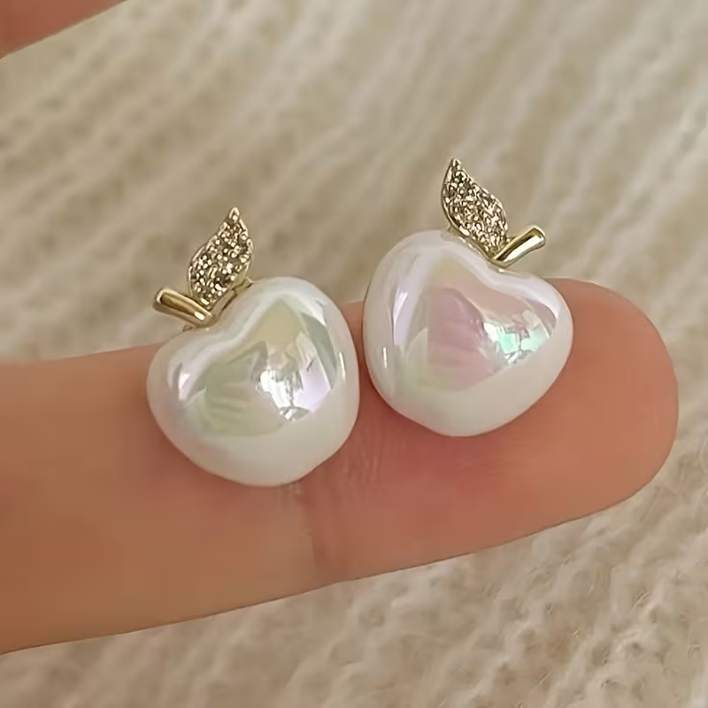 Chic Pearl Apple Earrings
