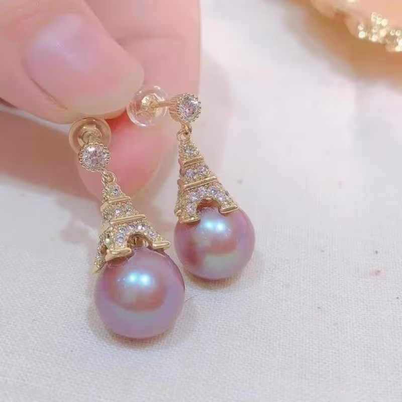 Eiffel Tower Drop Earrings – Parisian Pearl Elegance